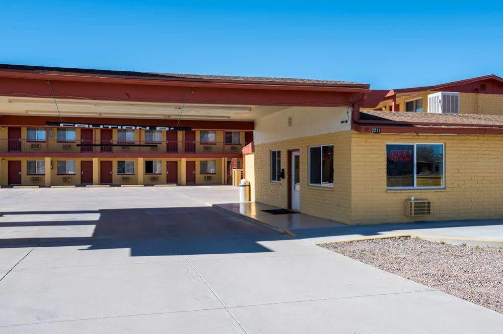 Econo Lodge I-40 Exit 286-Holbrook Holbrook Exteriör bild